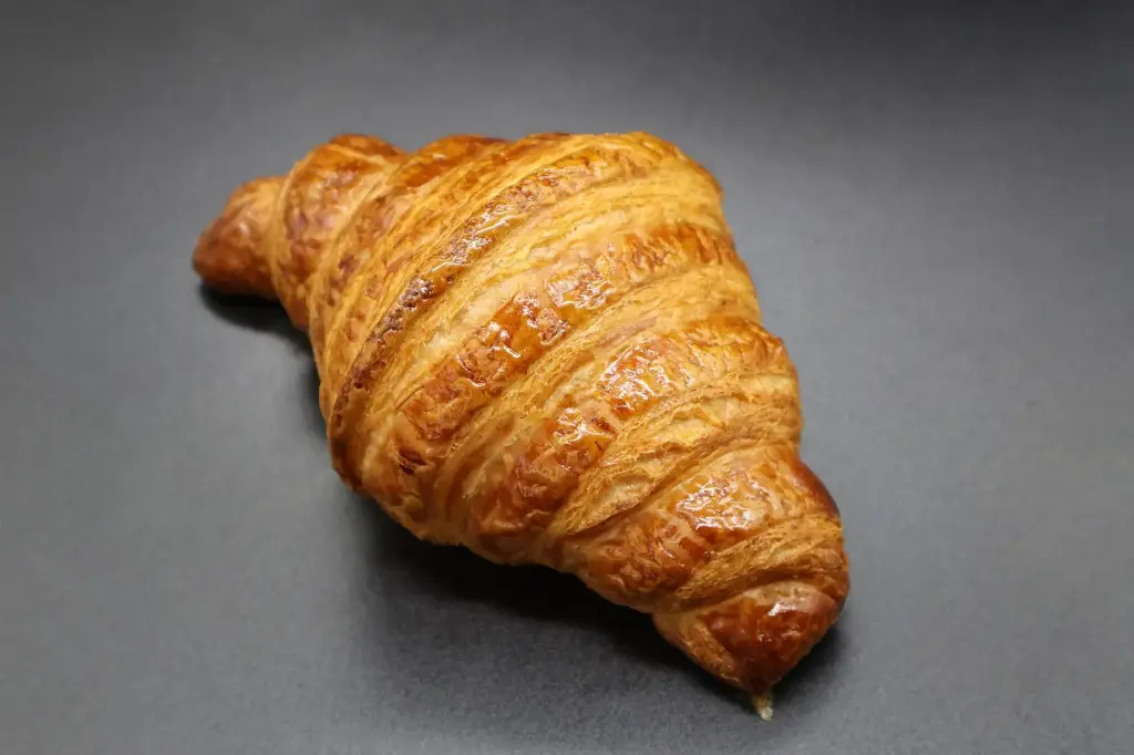 [PLBVIENN2500-010] Croissant